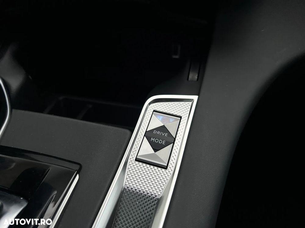 DS Automobiles DS 7 Crossback DS7 1.6 PHeV AWD 300 EAT8 PERFORMANCE LINE + - 21