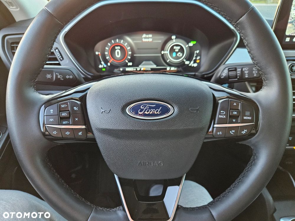 Ford Kuga 2.5 Duratec FHEV TITANIUM - 23
