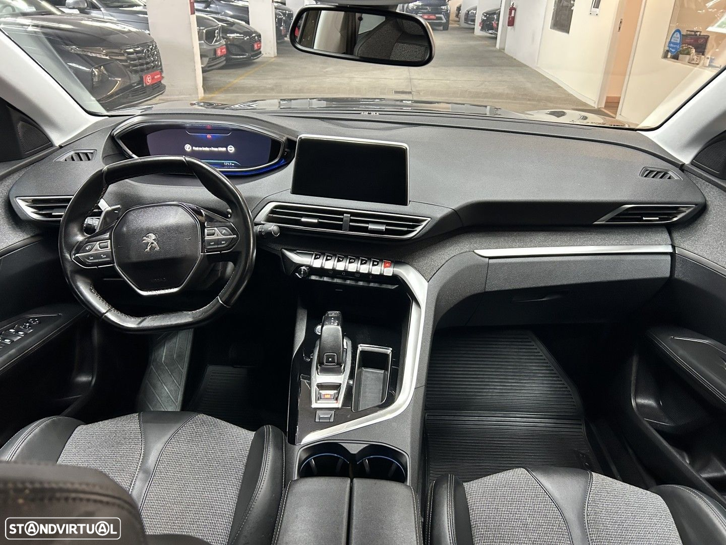 Peugeot 3008 1.5 BlueHDi Allure EAT8 - 16
