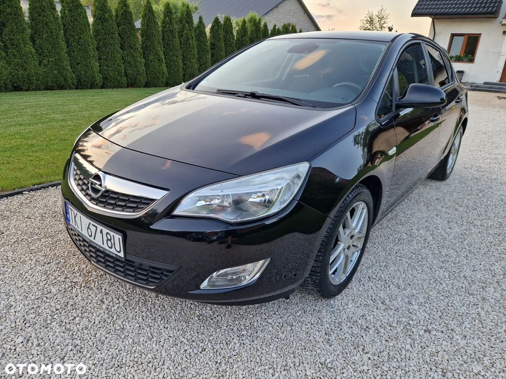 Opel Astra 1.6 NAVI - 12