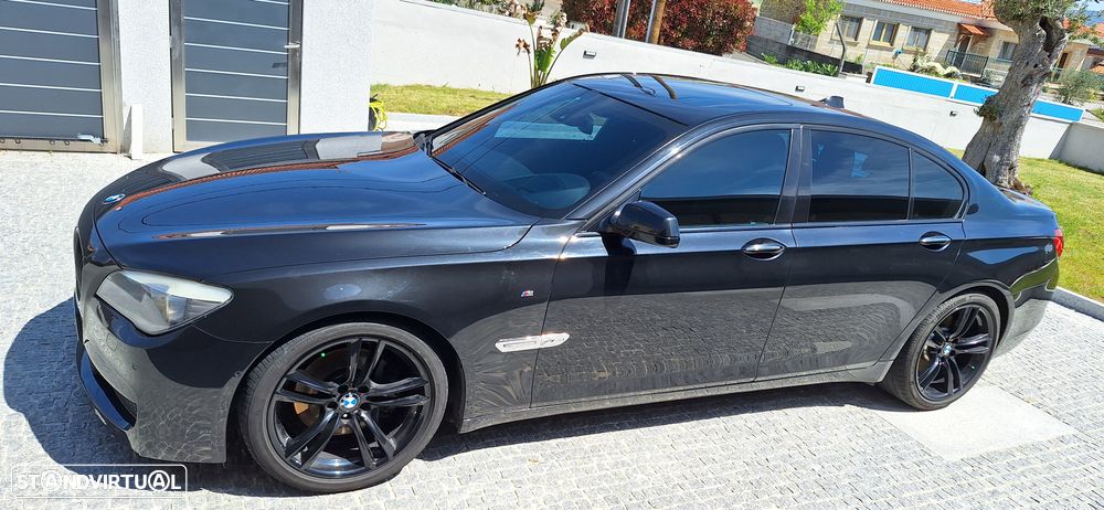 BMW 740 d xDrive Pack M - 3