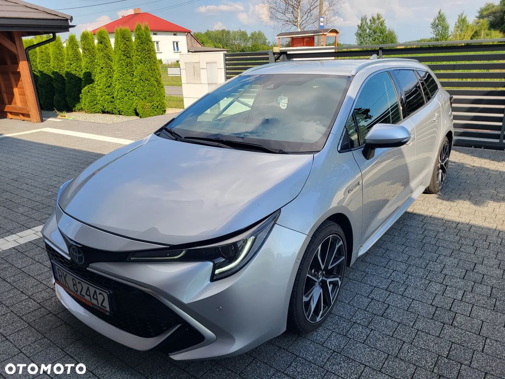 Toyota Corolla 2.0 Hybrid Executive - 13