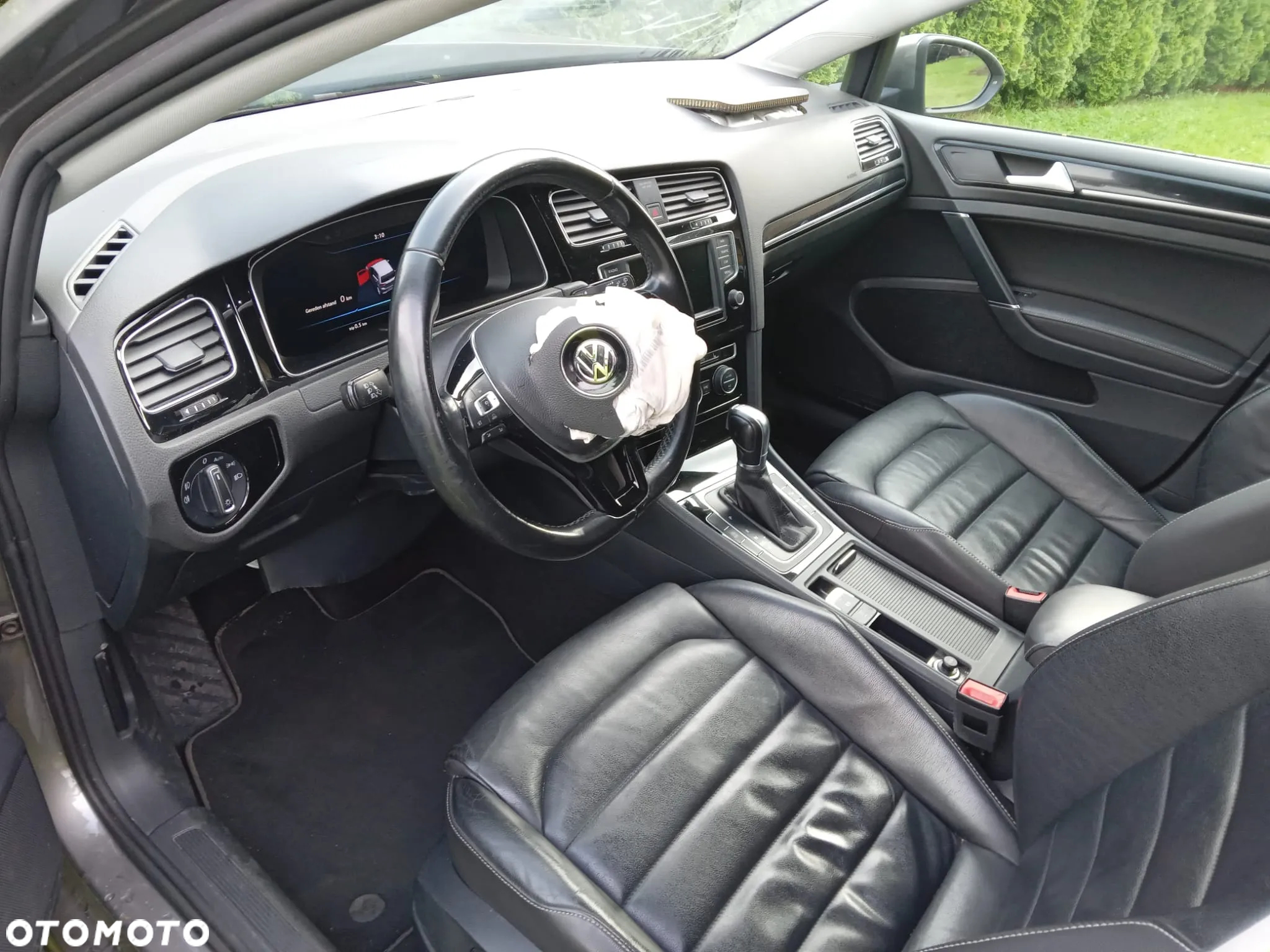 Volkswagen Golf VII 1.6 TDI BMT Highline DSG - 8