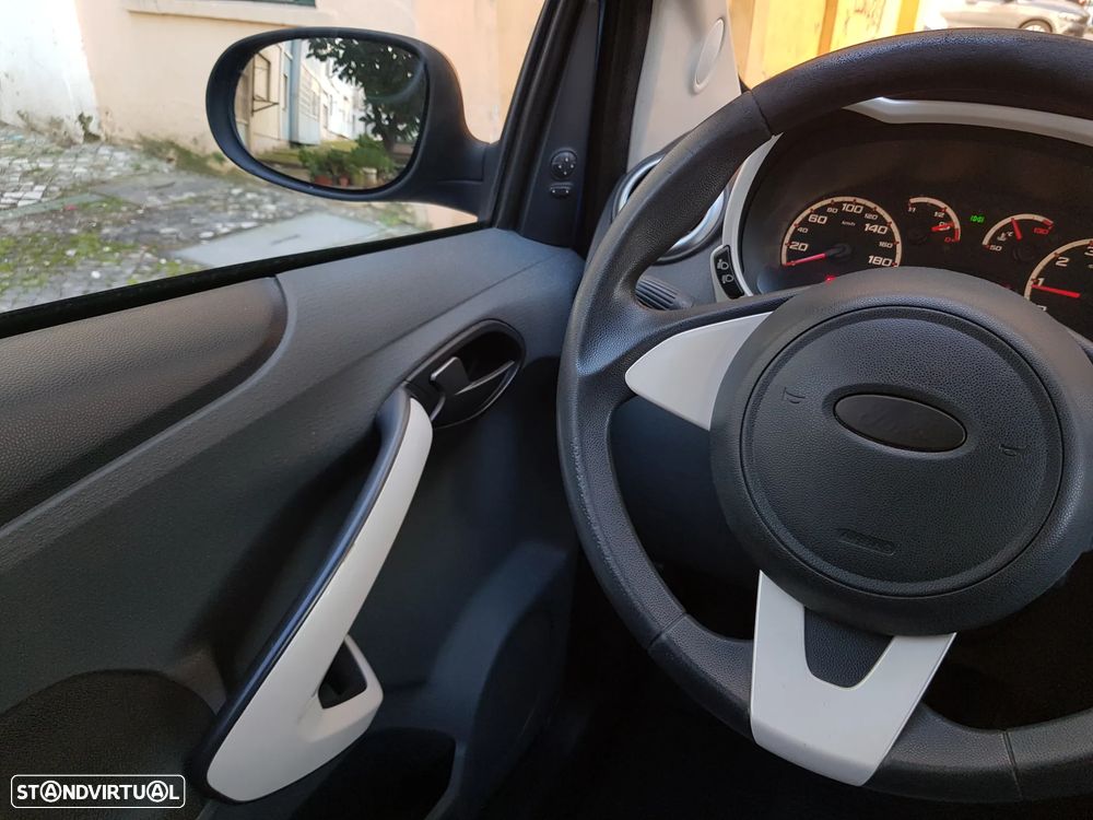 Ford KA 1.2 Titanium - 27