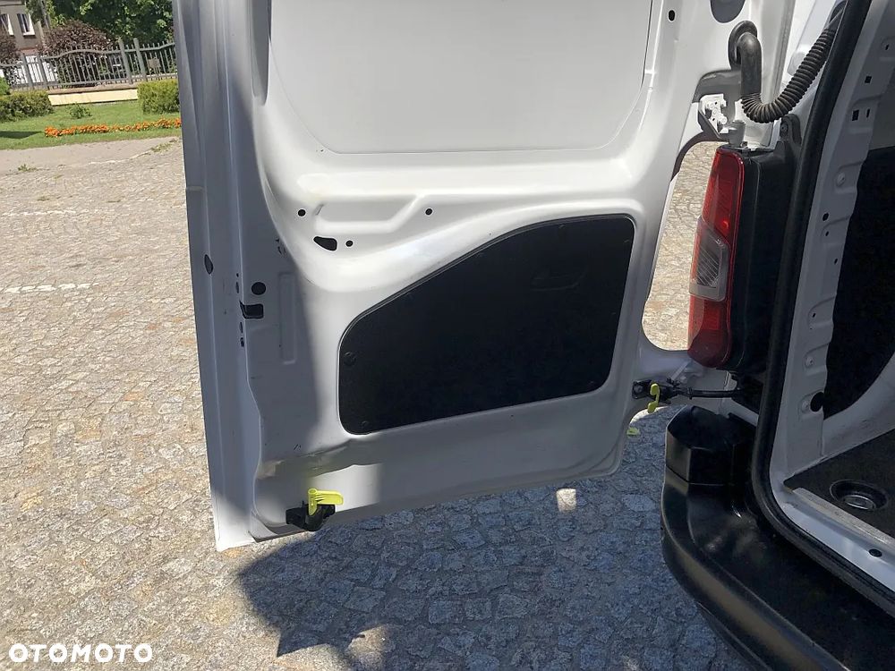 Toyota Proace City - 21