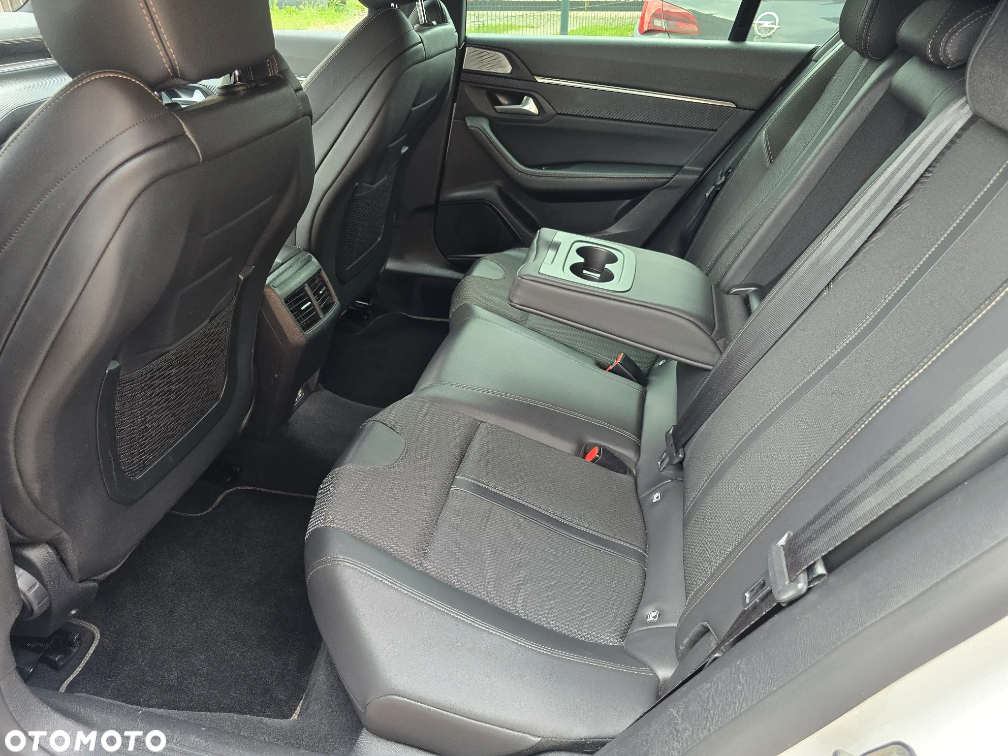 Peugeot 508 1.5 BlueHDi GT Line S&S EAT8 - 31