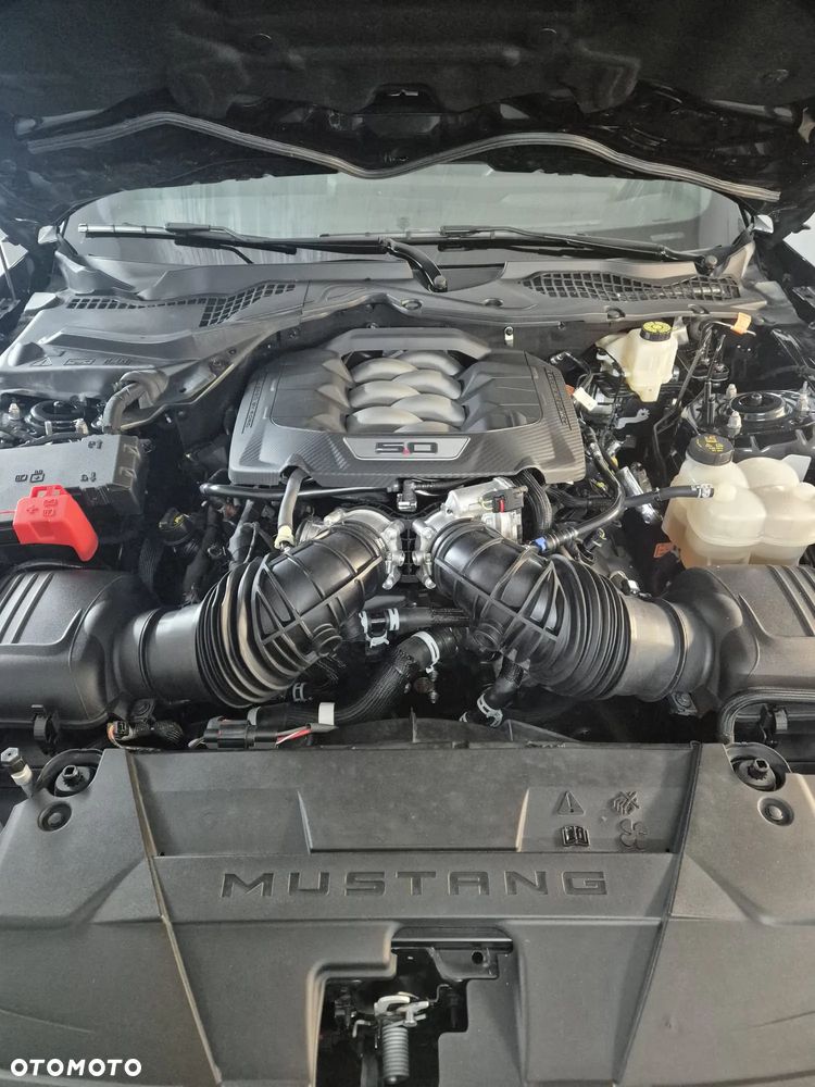Ford Mustang - 10