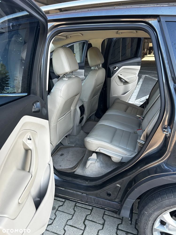 Ford Escape 2.0 EcoBoost FWD Titanium - 12