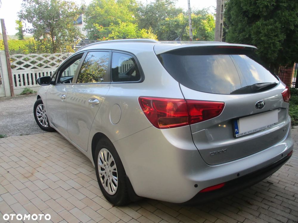 Kia Ceed 1.6 CRDi L - 4