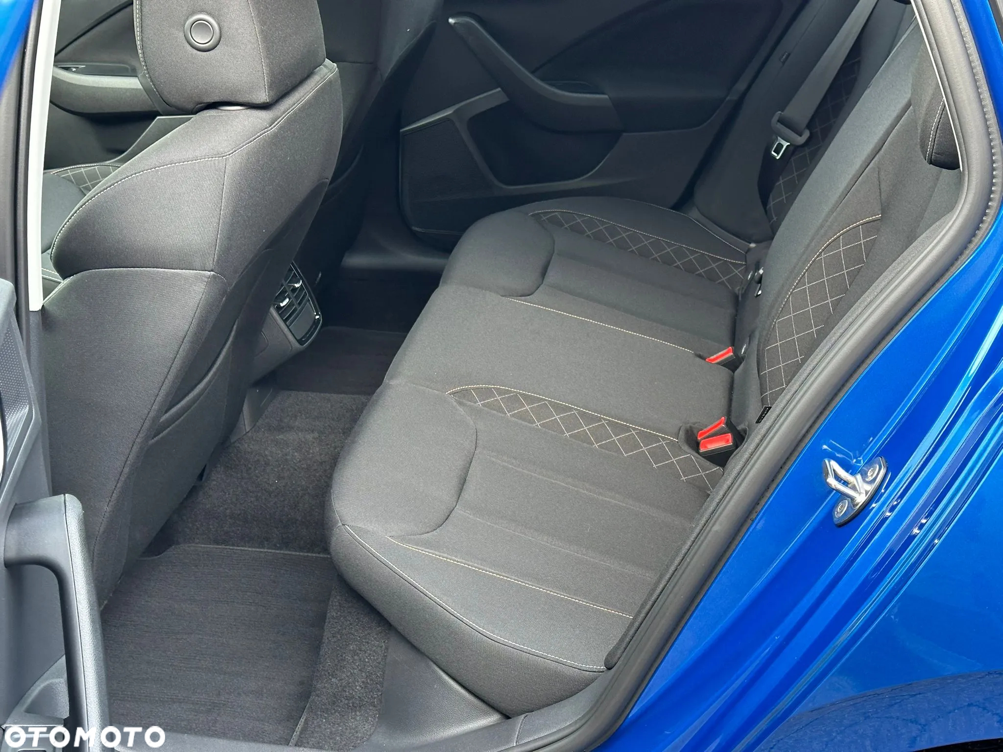 Skoda Kamiq 1.0 TSI Ambition DSG - 10