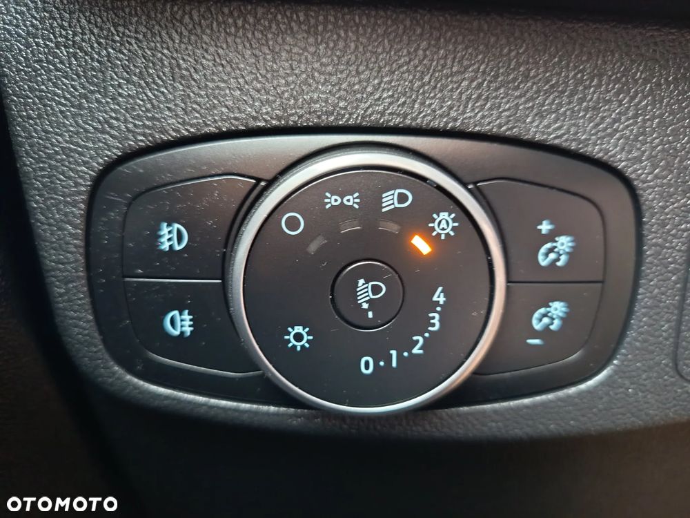 Ford Focus 2.0 TDCi SYNC Edition ASS - 27