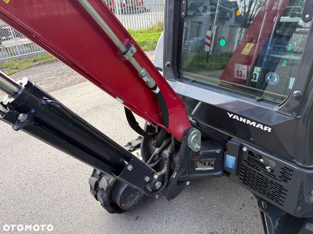 Yanmar Minikoparka ViO27 - 12