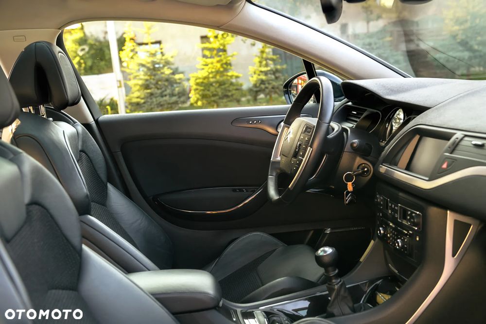 Citroën C5 Tourer HDi 170 Biturbo FAP Exclusive - 32