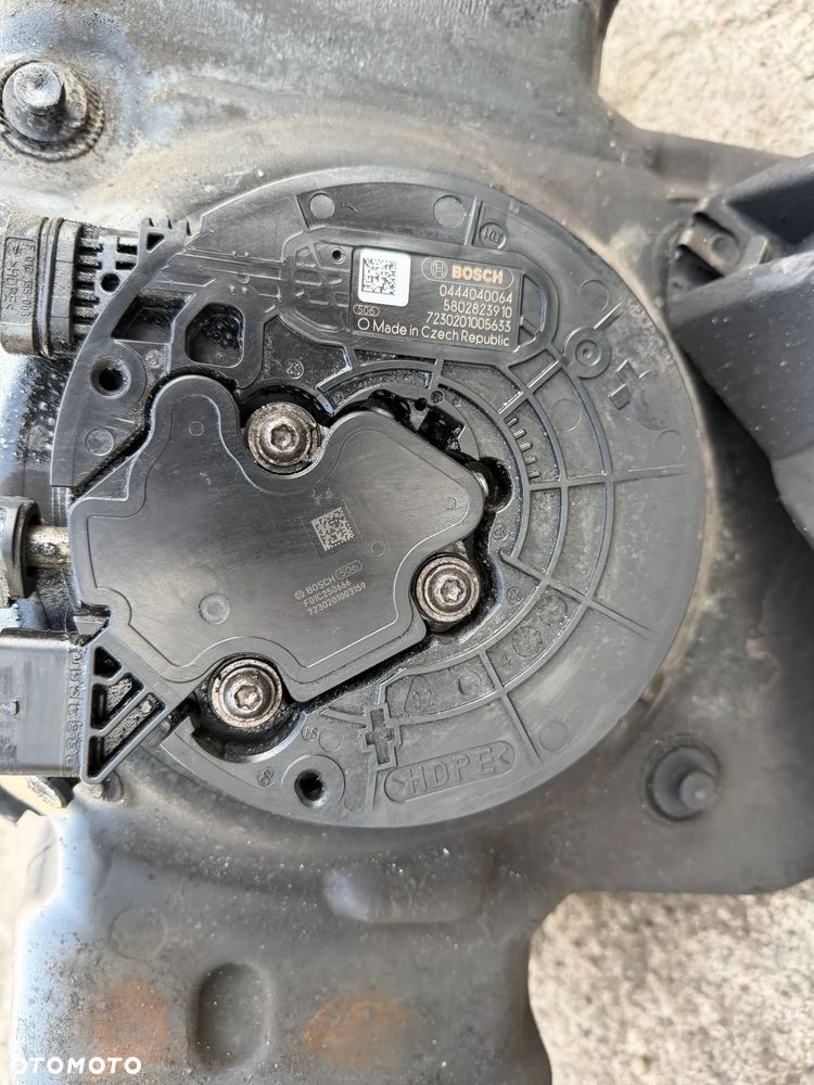 Iveco Daily 3,0 HPI 21-25r zbiornik ADBLUE 5802823910 - 4