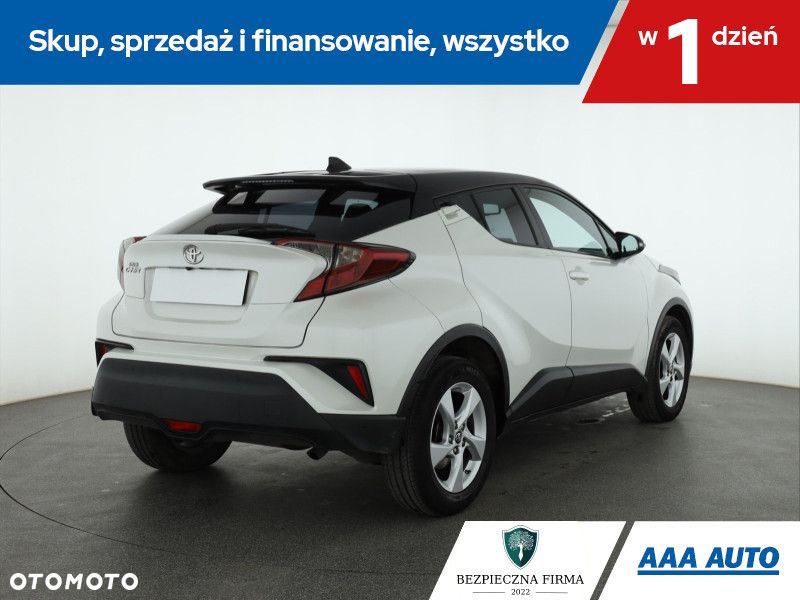 Toyota C-HR - 6