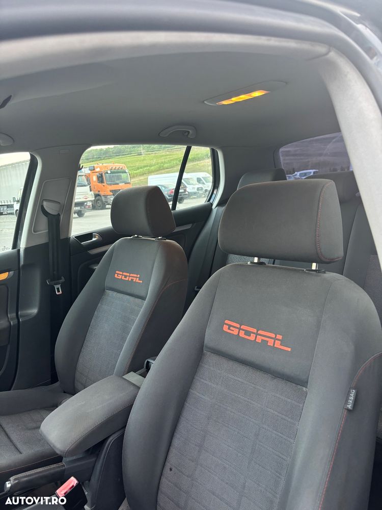 Volkswagen Golf 1.9 TDI Sportline - 5