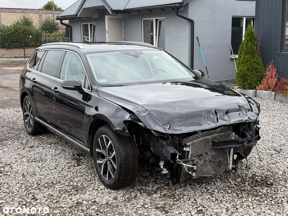 Volkswagen Passat 2.0 TDI Elegance DSG - 10