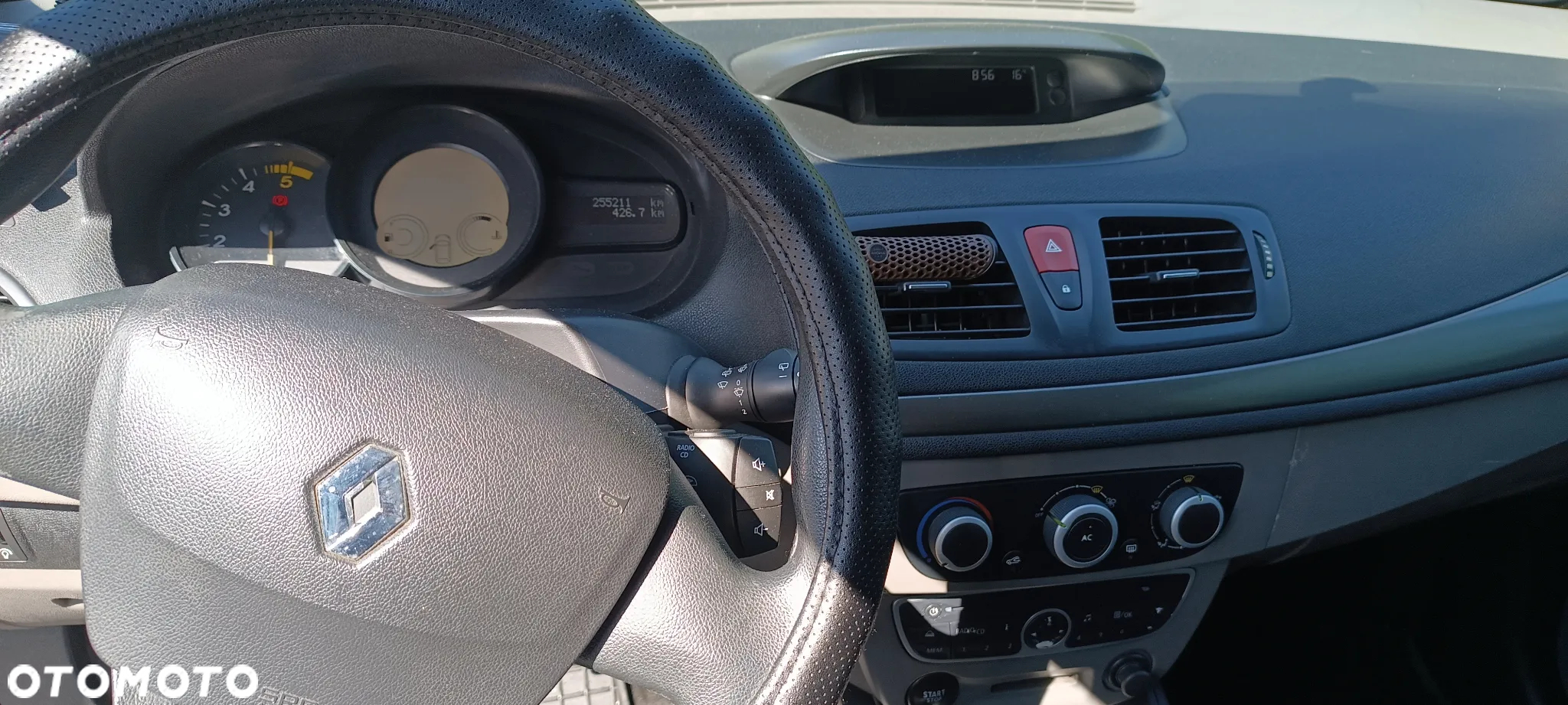 Renault Megane - 5