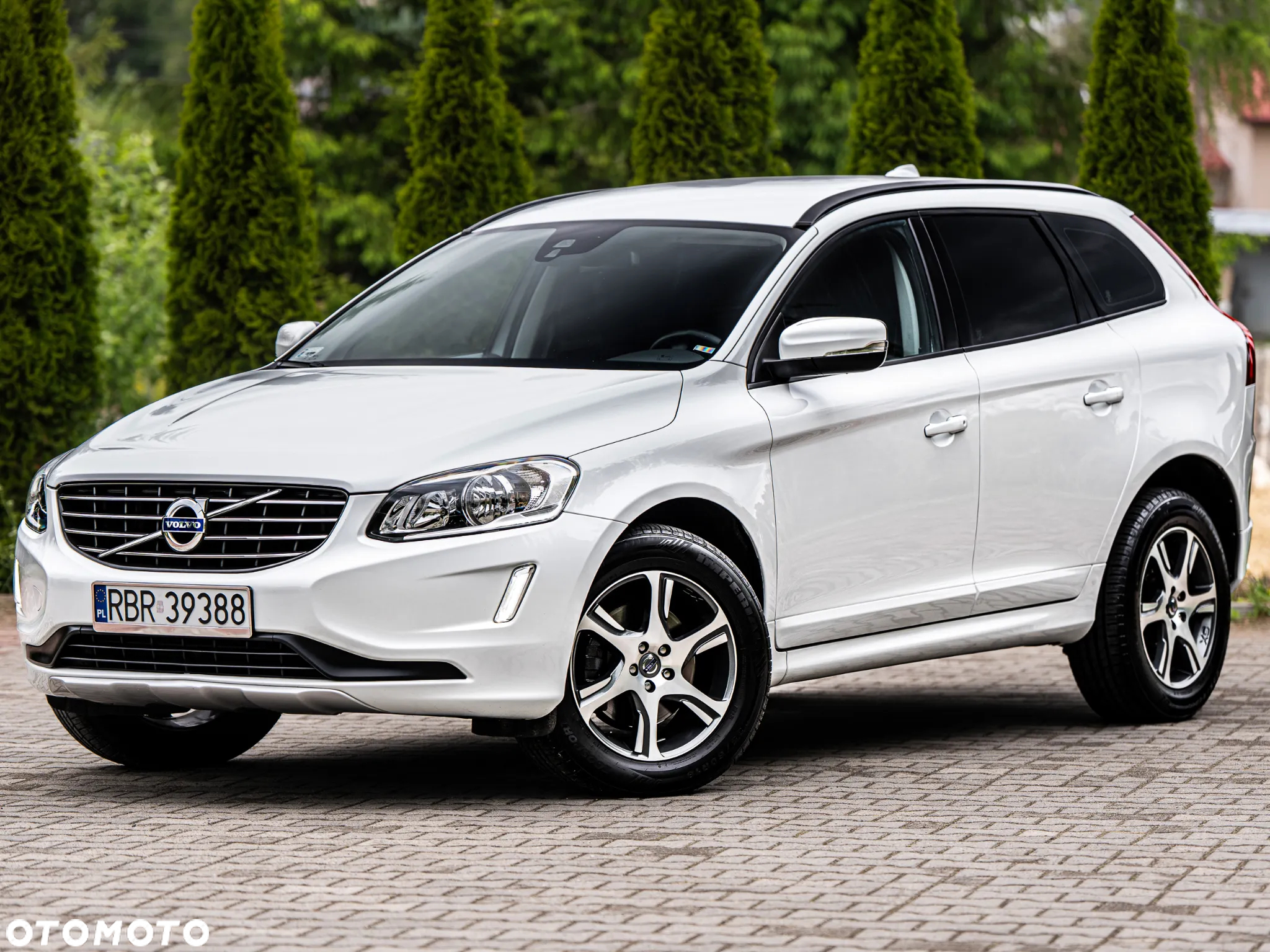 Volvo XC 60 D3 Momentum - 14