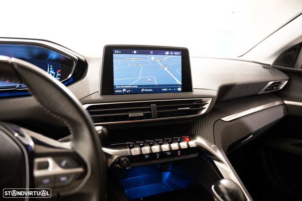 Peugeot 3008 1.2 PureTech Active - 12