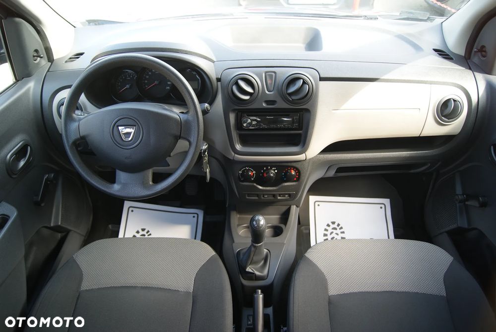 Dacia Lodgy 1.6 SCe Access S&S - 17