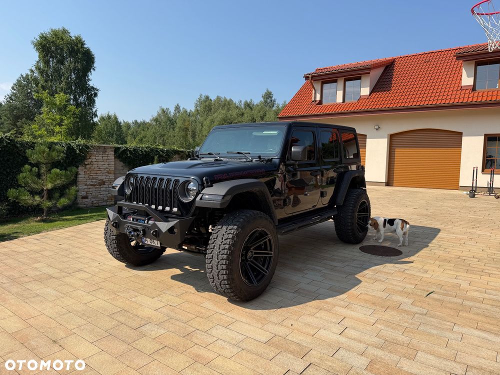 Jeep Wrangler - 1