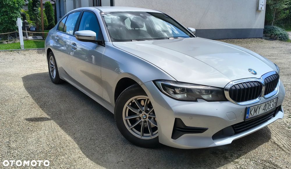 BMW Seria 3 318d - 2