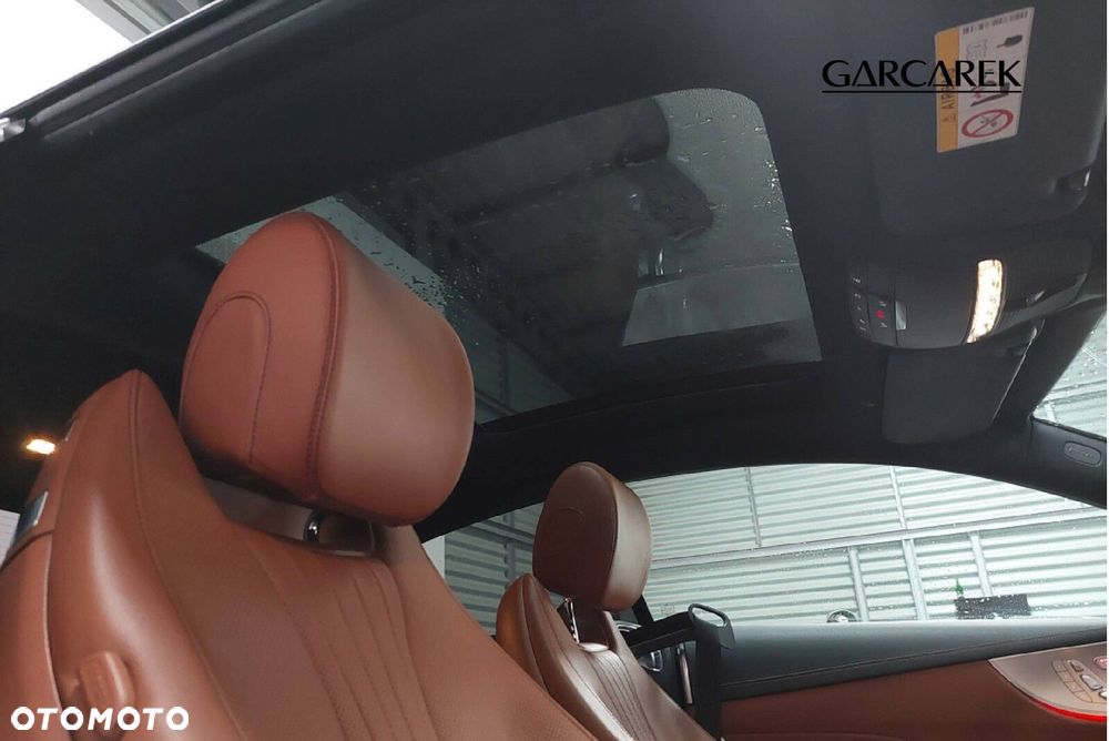 Mercedes-Benz Klasa E 400 4-Matic 9G-TRONIC - 18