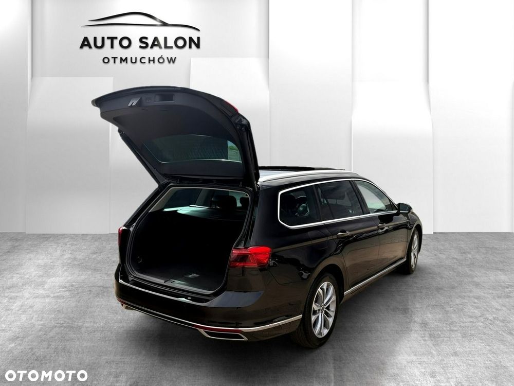 Volkswagen Passat - 5
