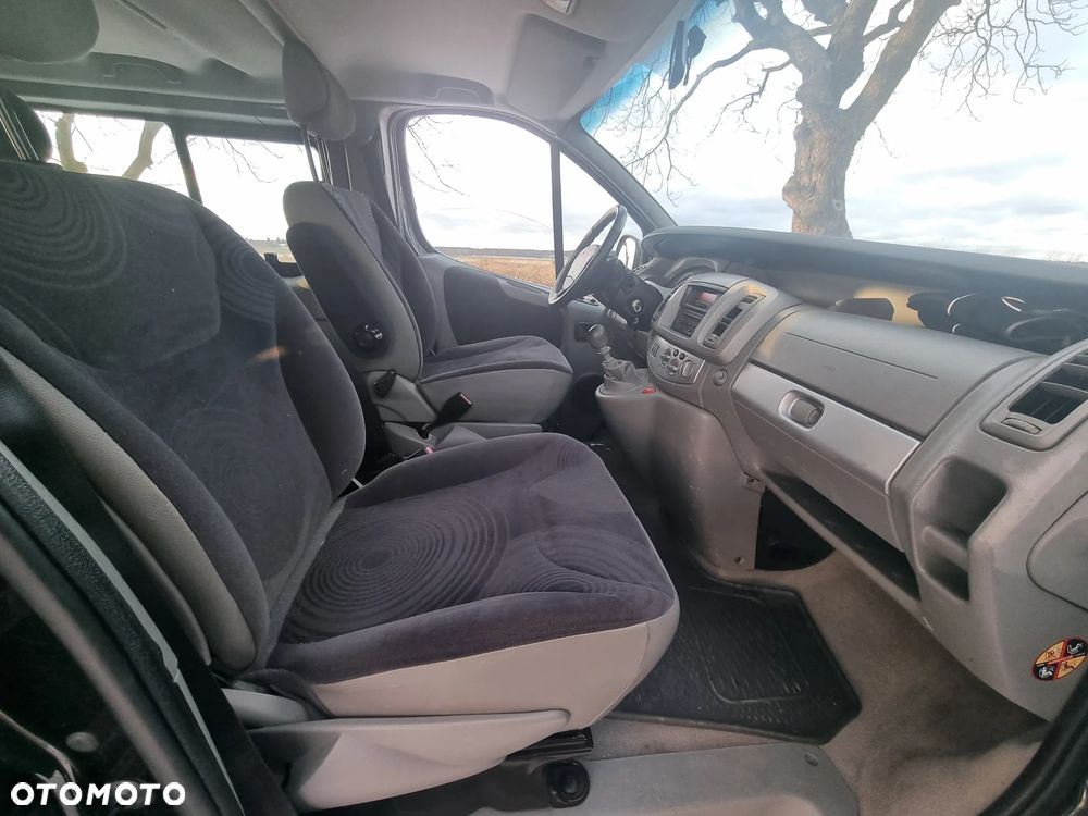 Renault Trafic L1H1 Passenger Lux - 10