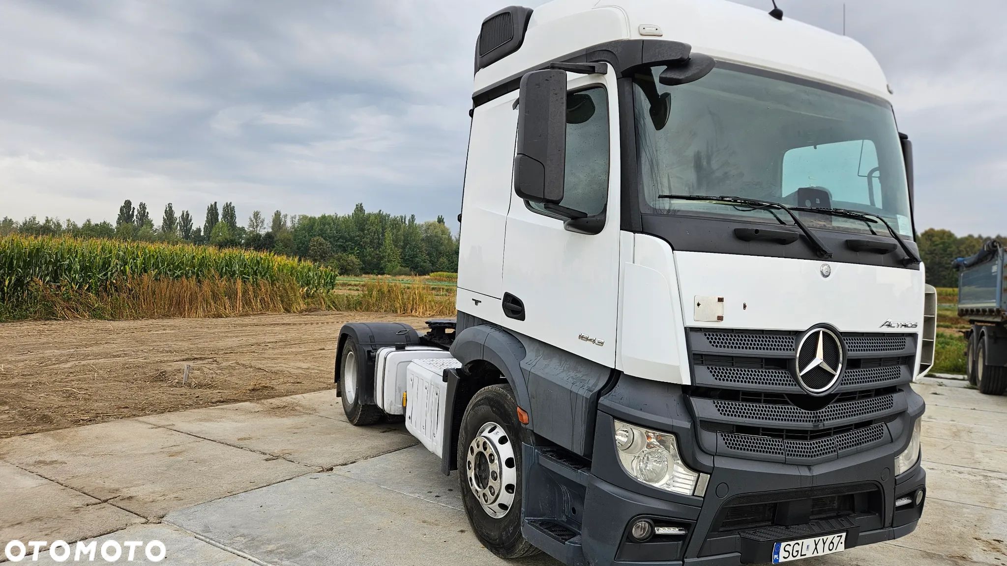 Mercedes-Benz Actros - 1