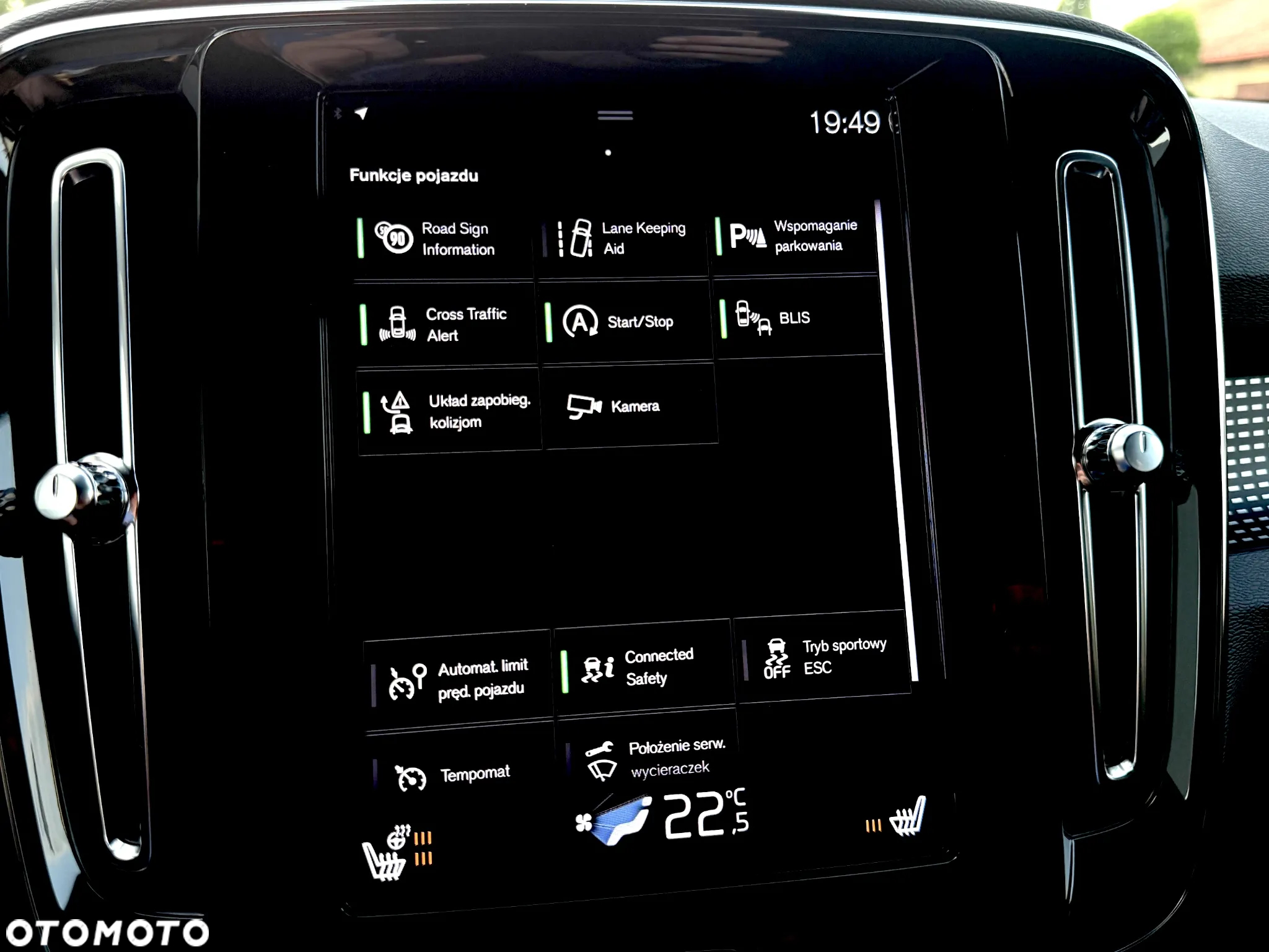Volvo XC 40 T3 Geartronic RDesign - 25