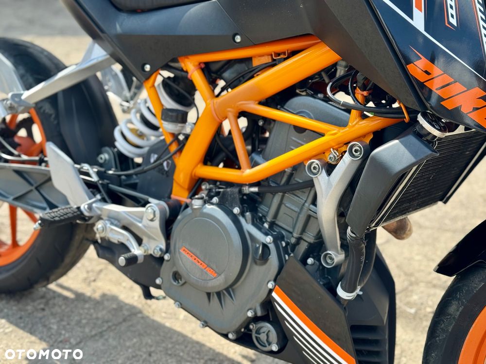 KTM Duke - 13