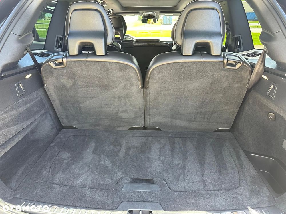 Volvo XC 90 - 26