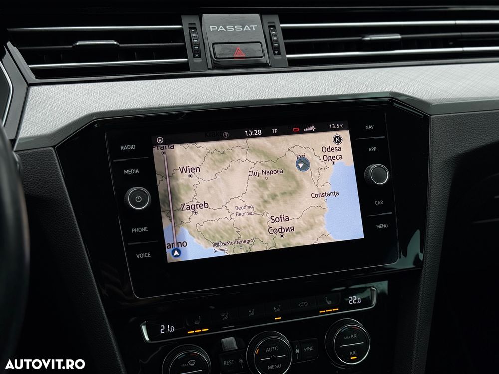 Volkswagen Passat 2.0 TDI SCR DSG Elegance - 10