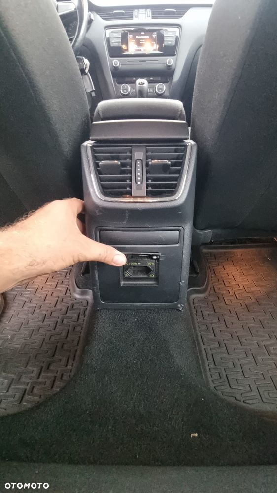 Skoda Octavia 1.6 TDI DPF Active - 12