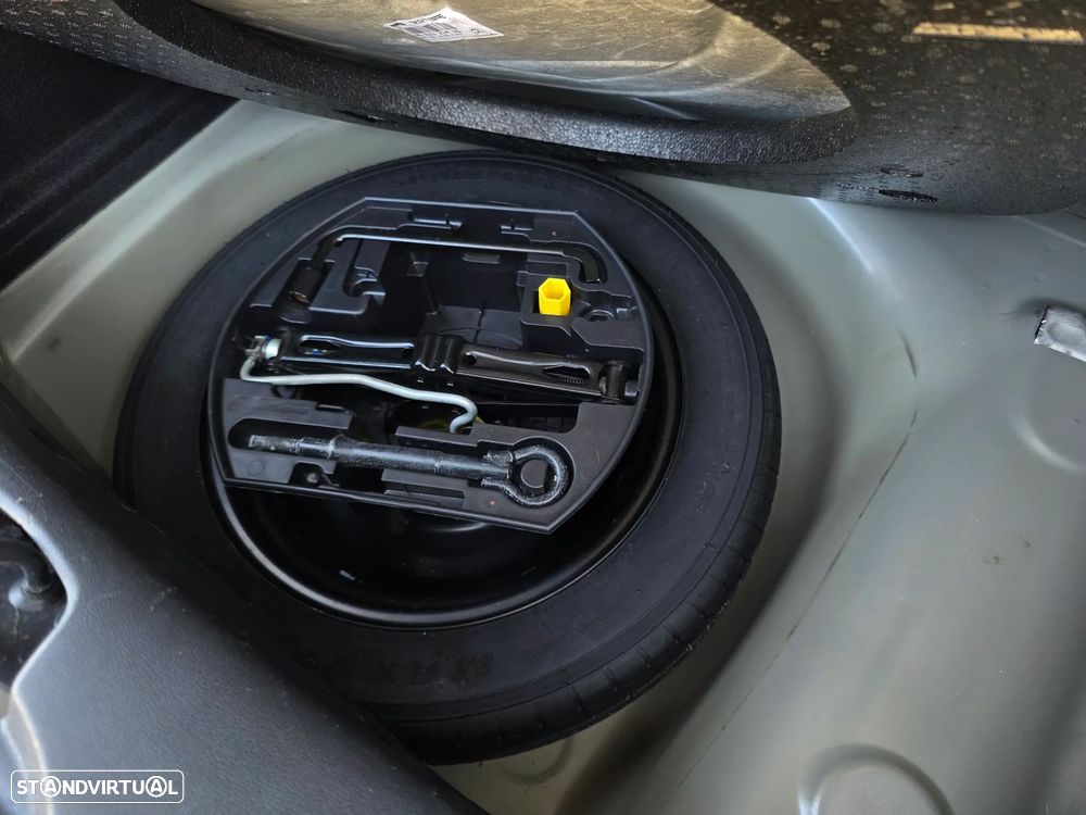 Citroën C3 1.4 HDi Exclusive - 23
