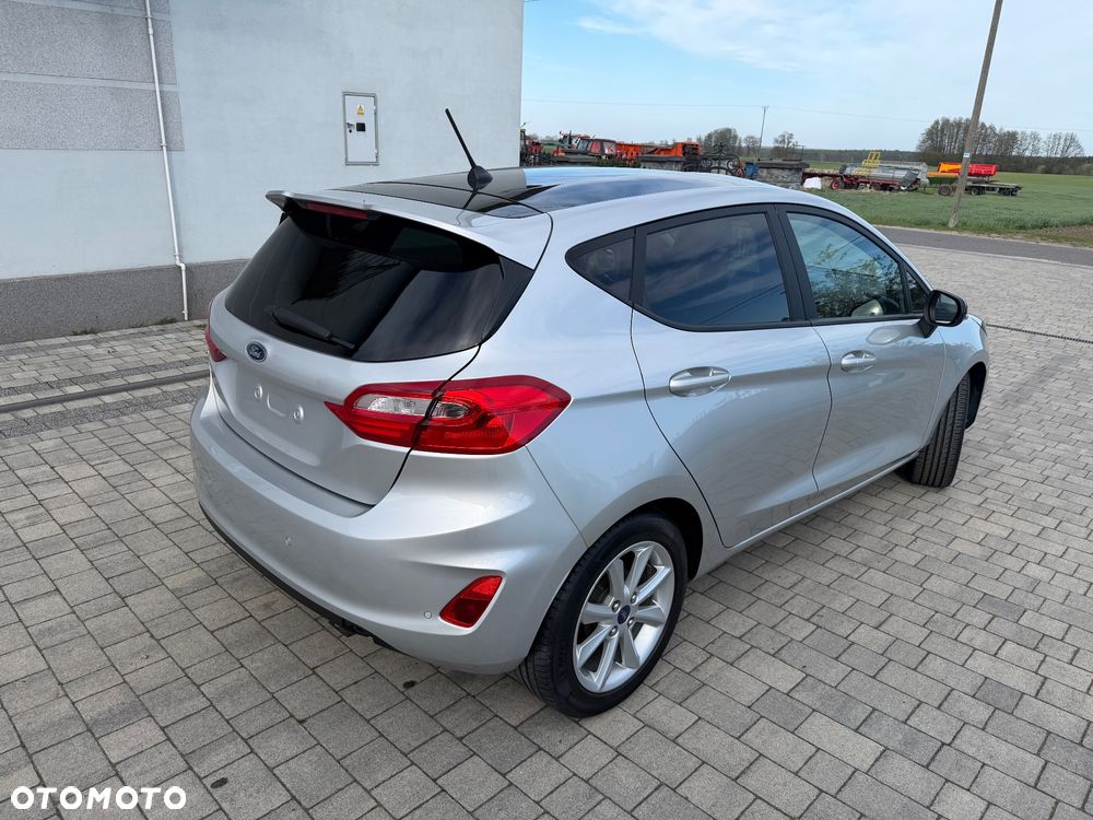 Ford Fiesta 1.0 EcoBoost S&S TITANIUM - 5