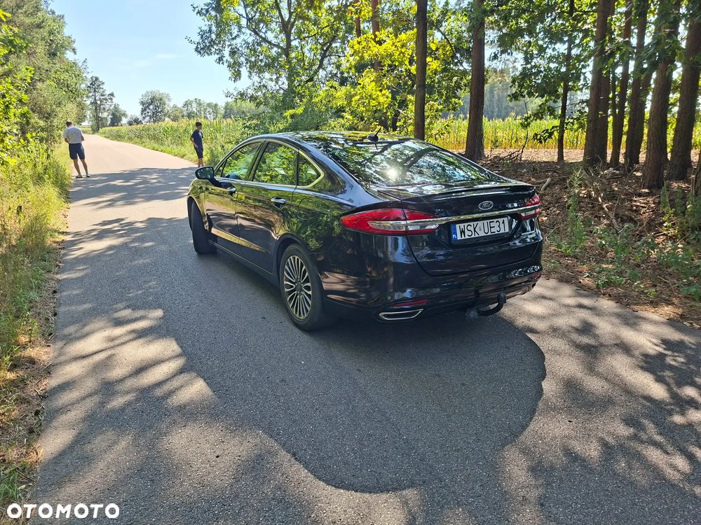 Ford Fusion - 5