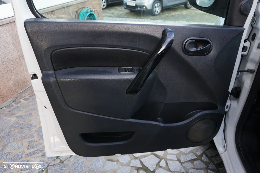Renault Kangoo MAXI 1.5 DCI 2L ISOTÈRMCA IVA DEDUTIVEL - 10