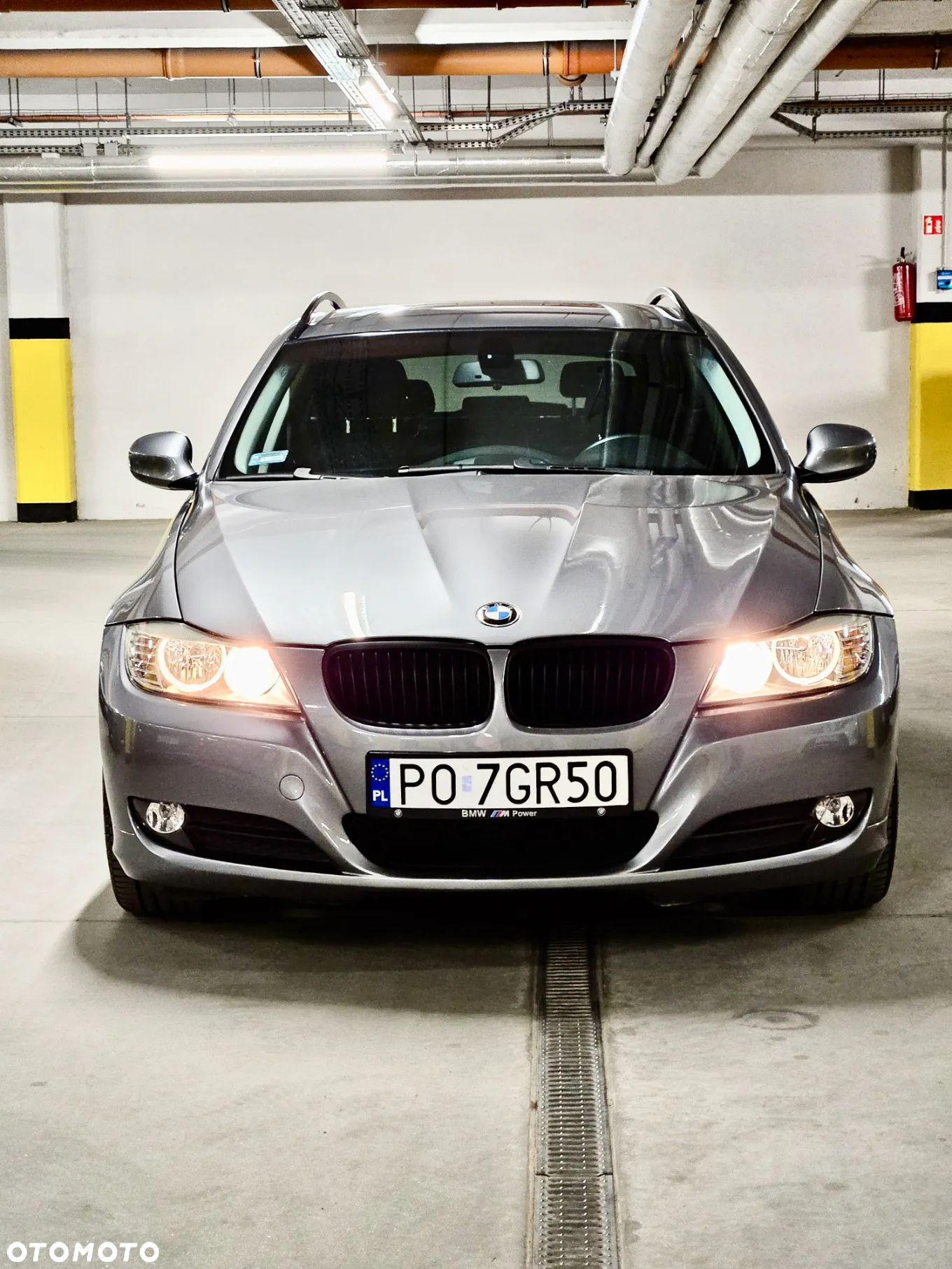BMW Seria 3 318i - 2