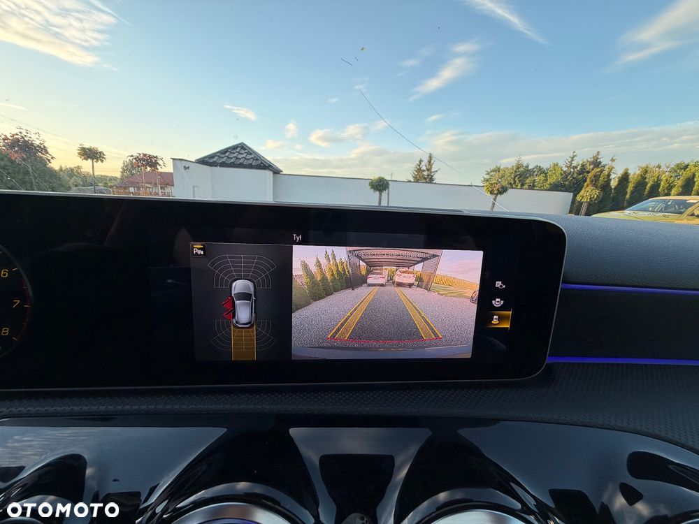 Mercedes-Benz Klasa A 250 4Matic 7G-DCT Advanced AMG Line - 27