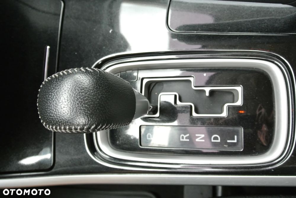Mitsubishi Outlander 2.0 Intense 4WD CVT - 25