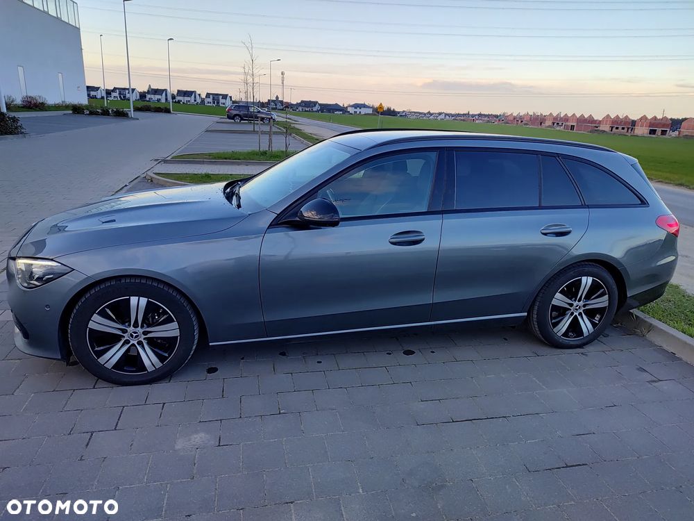 Mercedes-Benz Klasa C 200 d 9G-TRONIC Avantgarde - 3