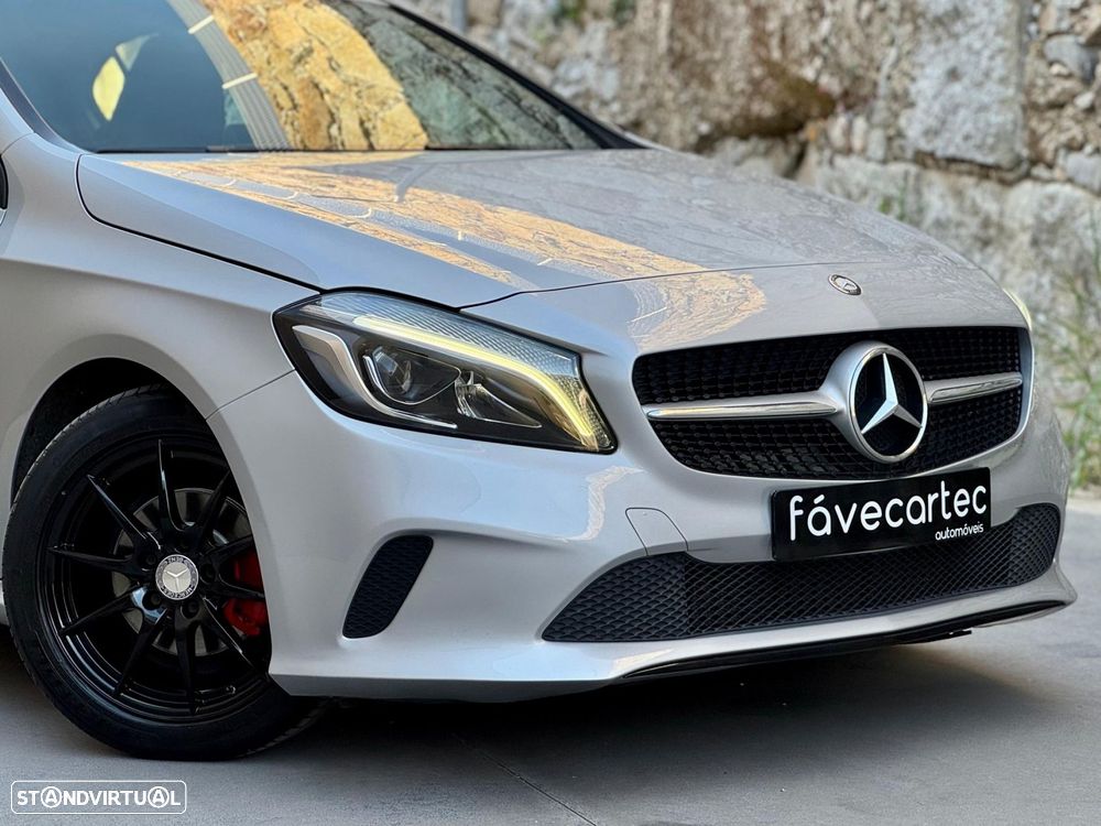 Mercedes-Benz A 180 d Urban - 12