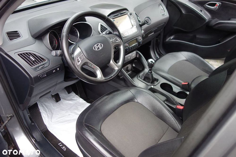 Hyundai ix35 1.7 CRDi Premium 2WD - 25