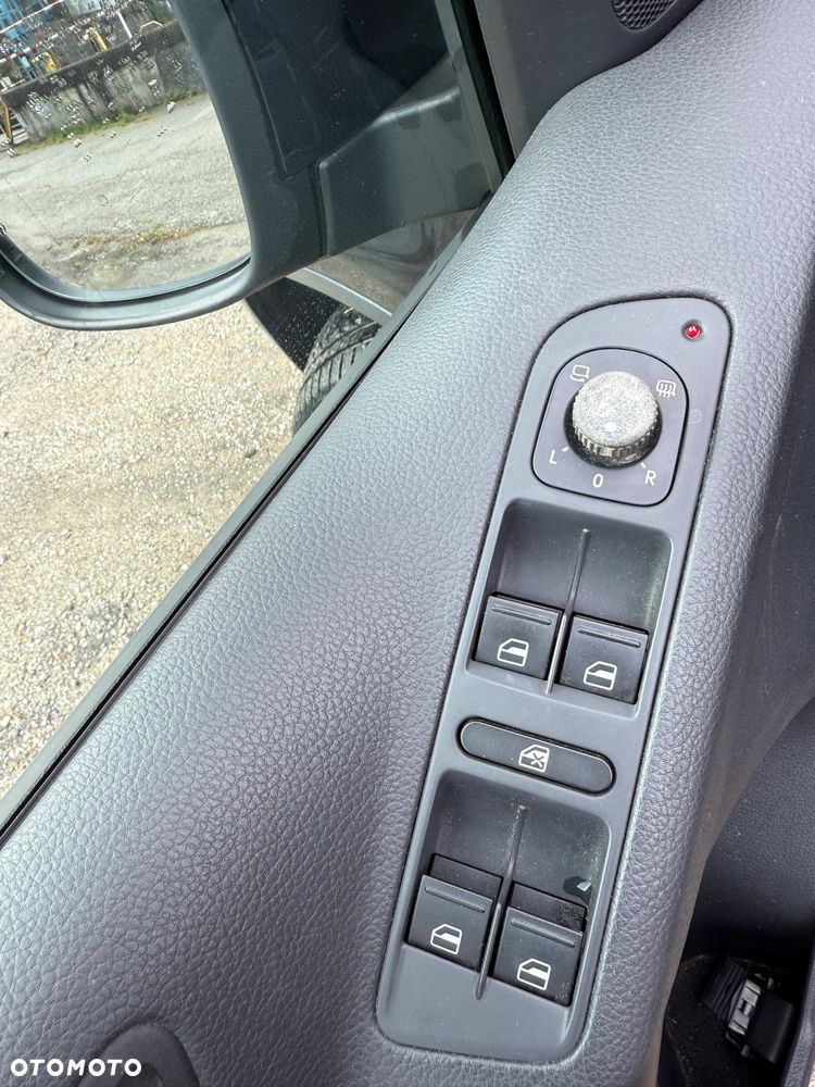 Volkswagen Tiguan 1.4 TSI BlueMotion Technology Team - 11