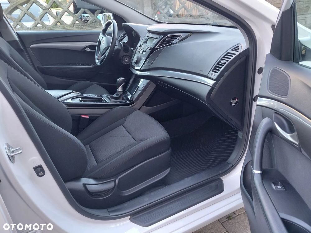 Hyundai i40 Kombi 1.6 Trend - 5
