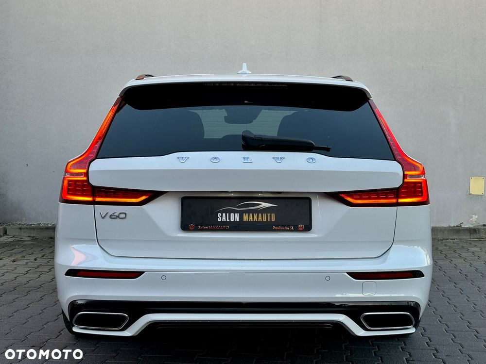 Volvo V60 T6 AWD Recharge Geartronic RDesign - 17