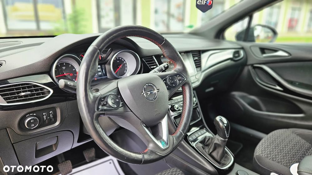 Opel Astra 1.4 Turbo Innovation - 18